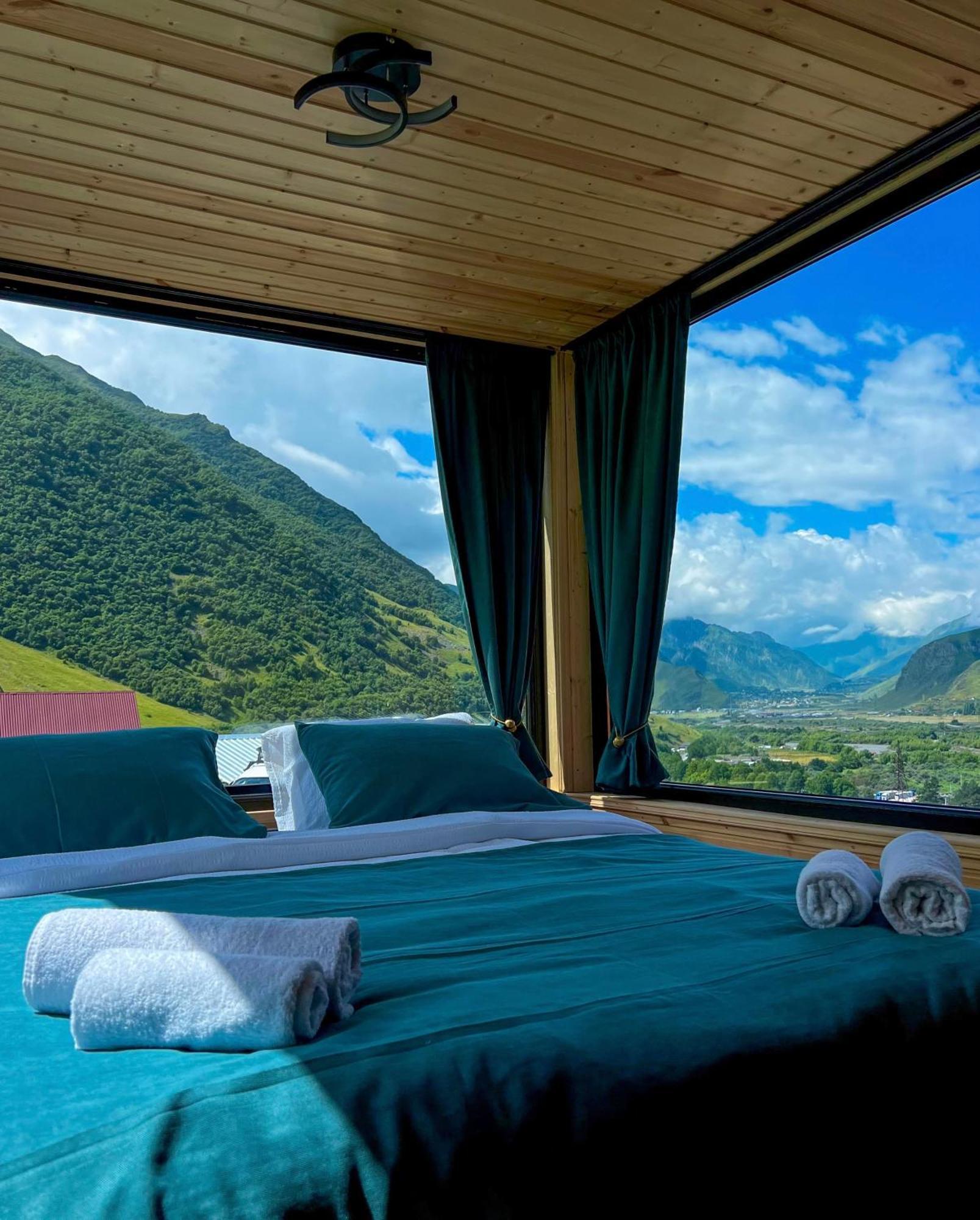 Kazbegi Inn Cottages Екстер'єр фото