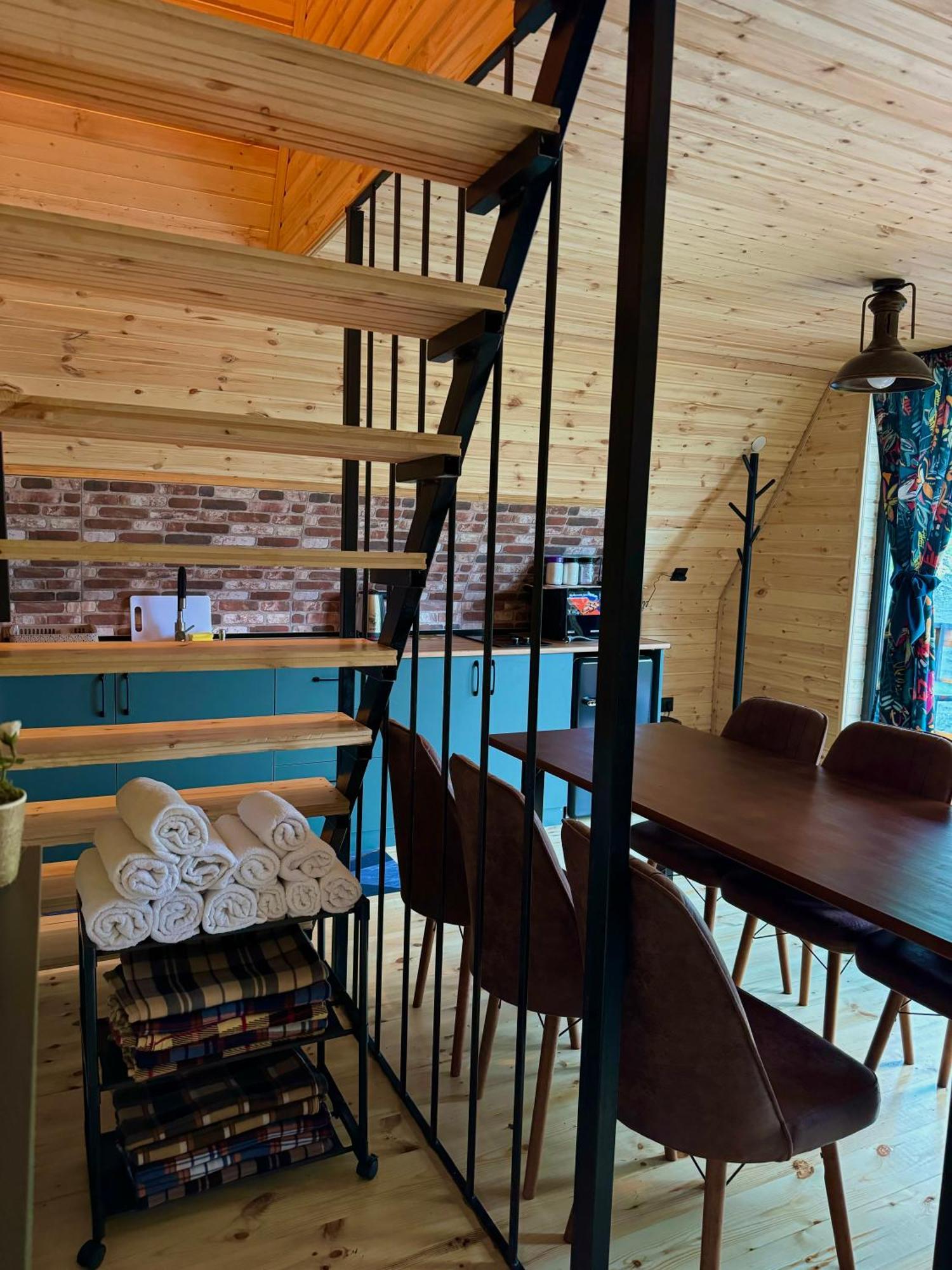 Kazbegi Inn Cottages Екстер'єр фото