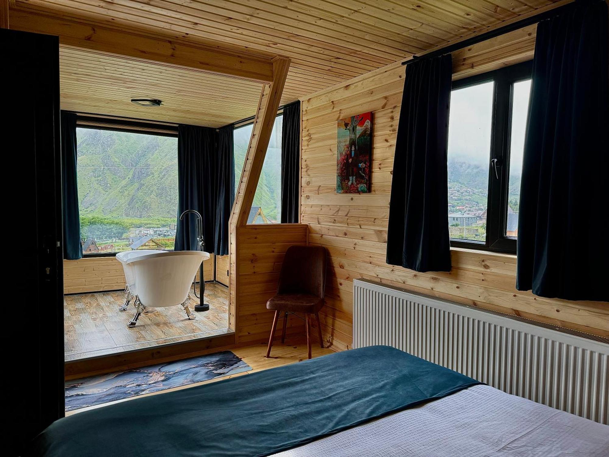 Kazbegi Inn Cottages Екстер'єр фото
