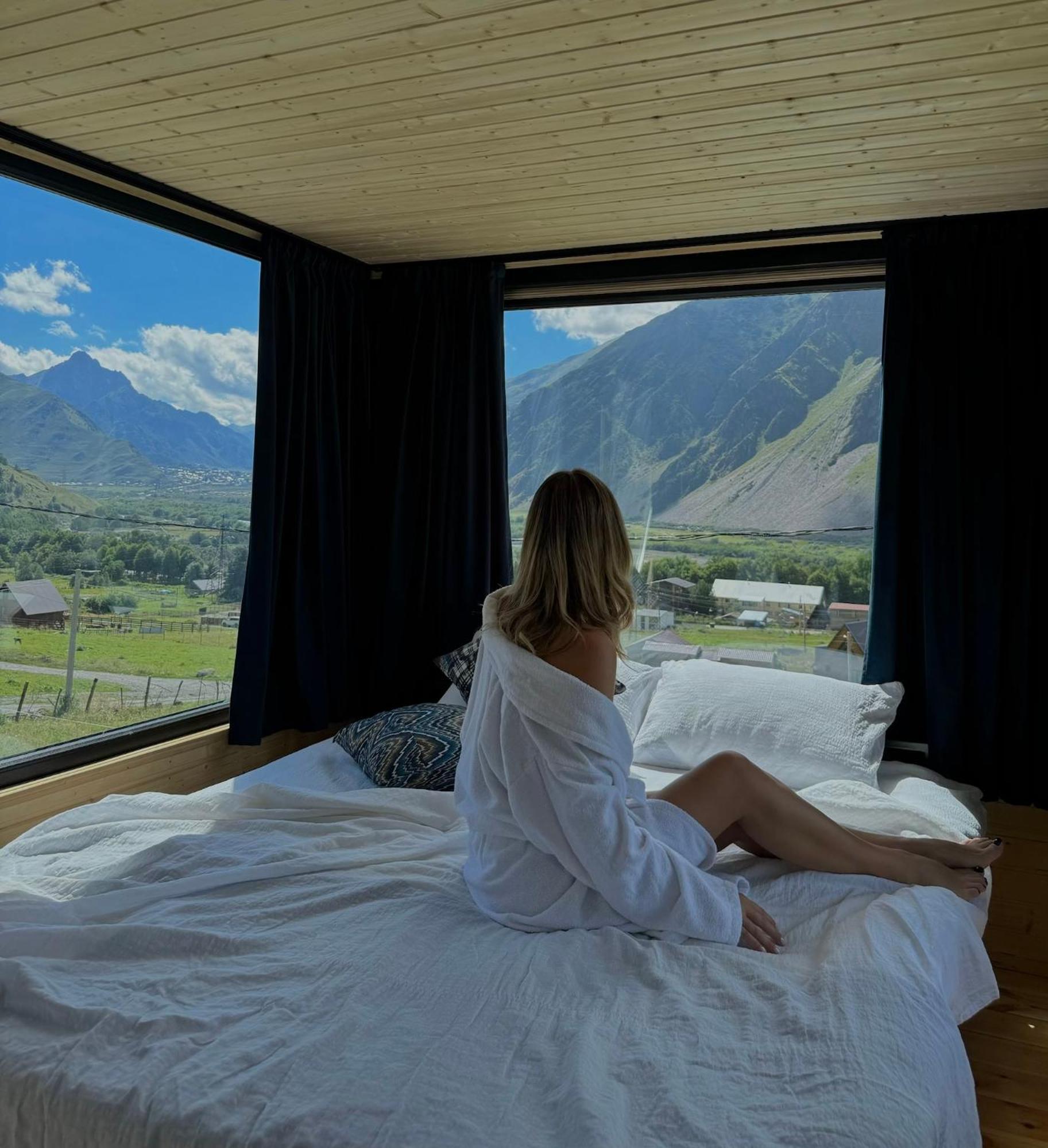Kazbegi Inn Cottages Екстер'єр фото