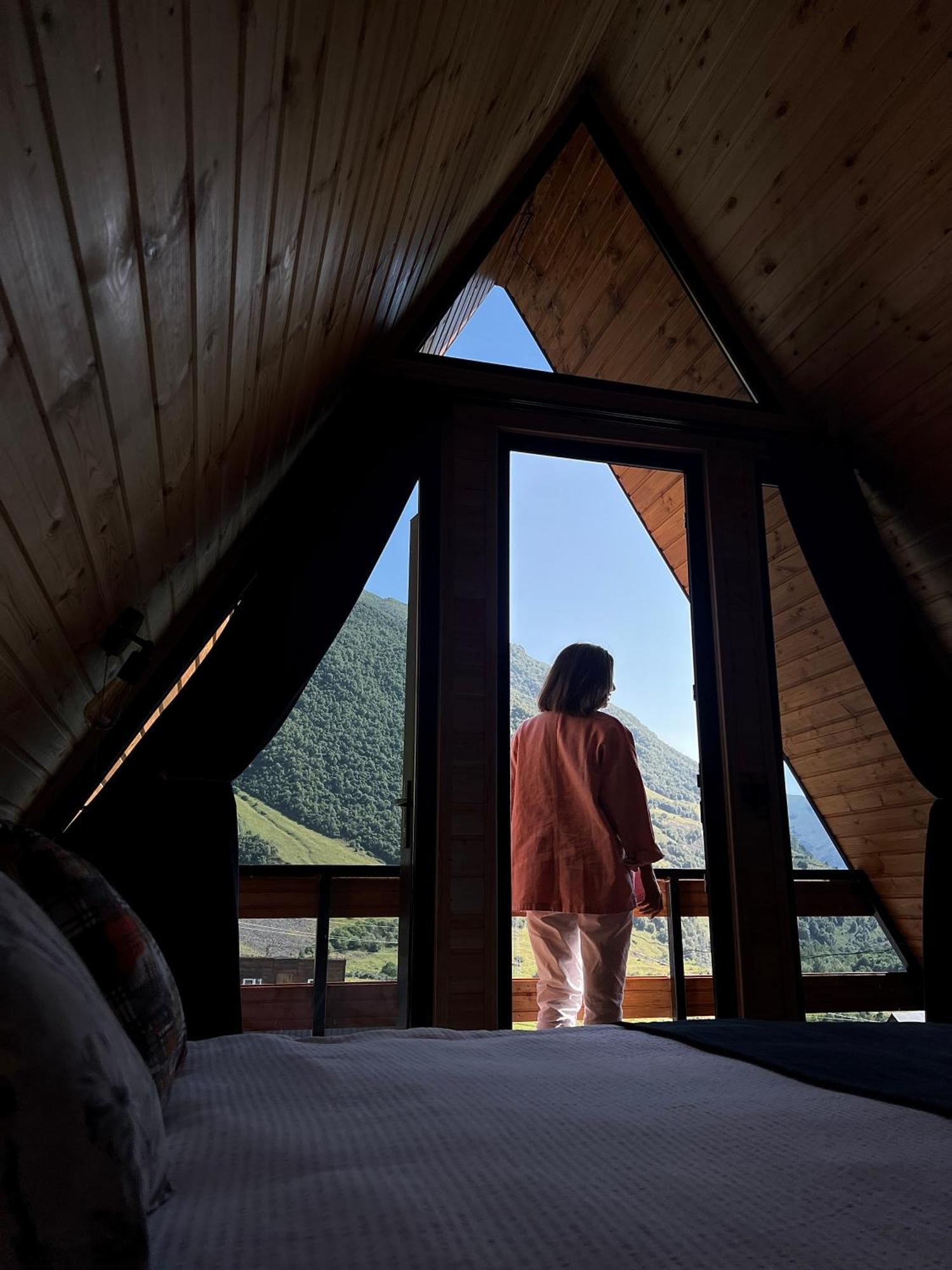 Kazbegi Inn Cottages Екстер'єр фото